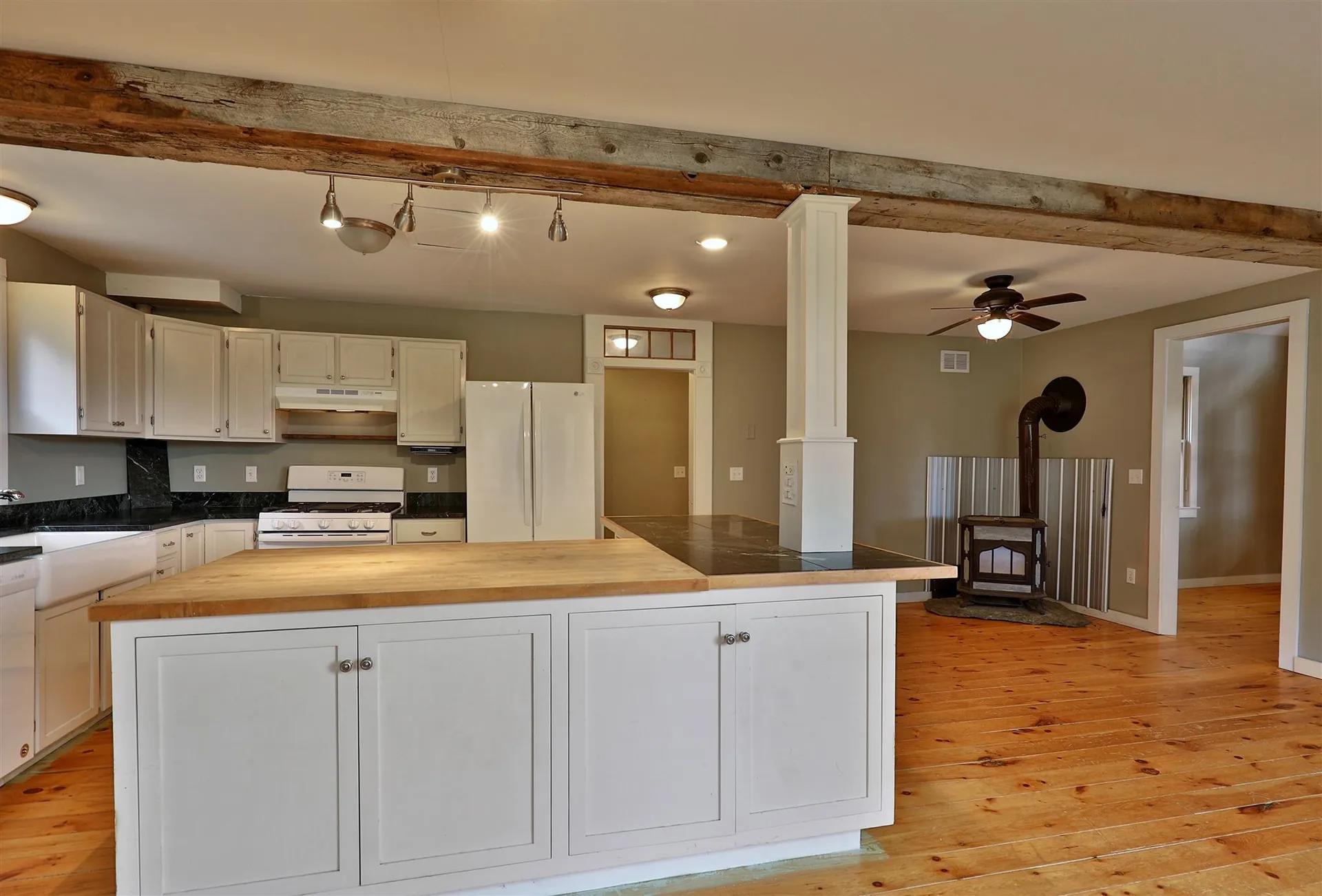 2243 Gilke Road Stockbridge VT 05772