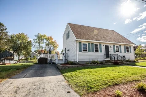 25 Debbie Street Manchester NH 03102