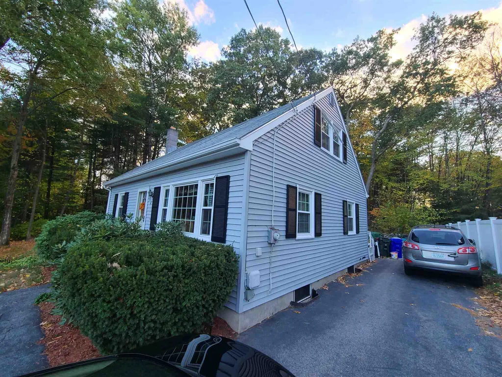 4 Alpine Street Manchester NH 03102