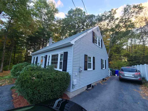 4 Alpine Street Manchester NH 03102