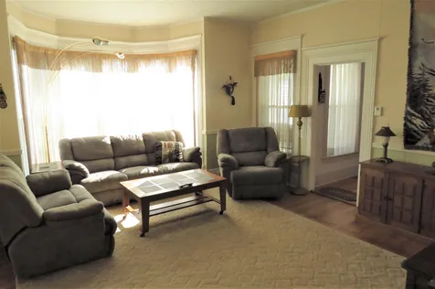 43 Pleasant Street Ludlow VT 05149