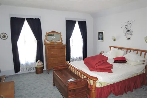 43 Pleasant Street Ludlow VT 05149