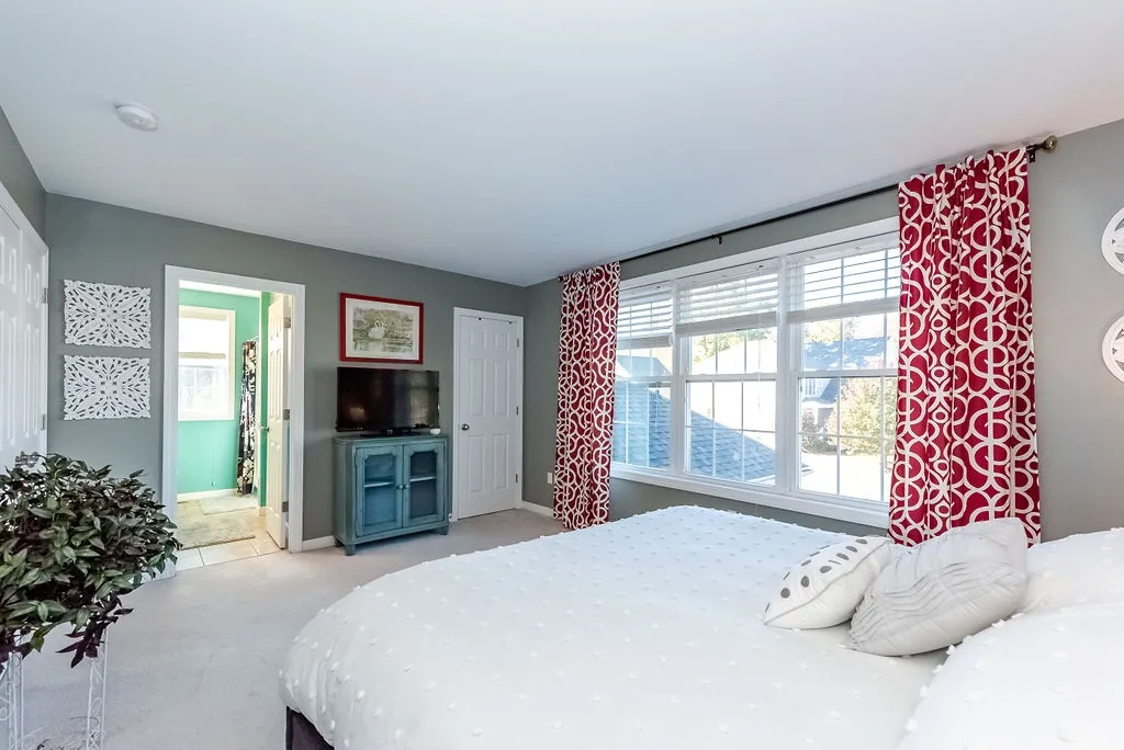 12 Stocklan Circle Dover NH 03820