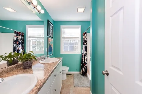 12 Stocklan Circle Dover NH 03820