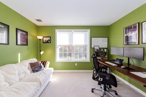 12 Stocklan Circle Dover NH 03820