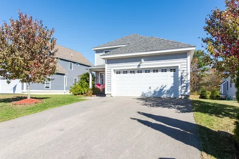 12 Stocklan Circle Dover NH 03820
