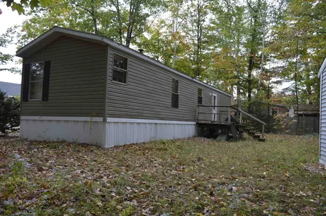 15 Page Street Plymouth NH 03264