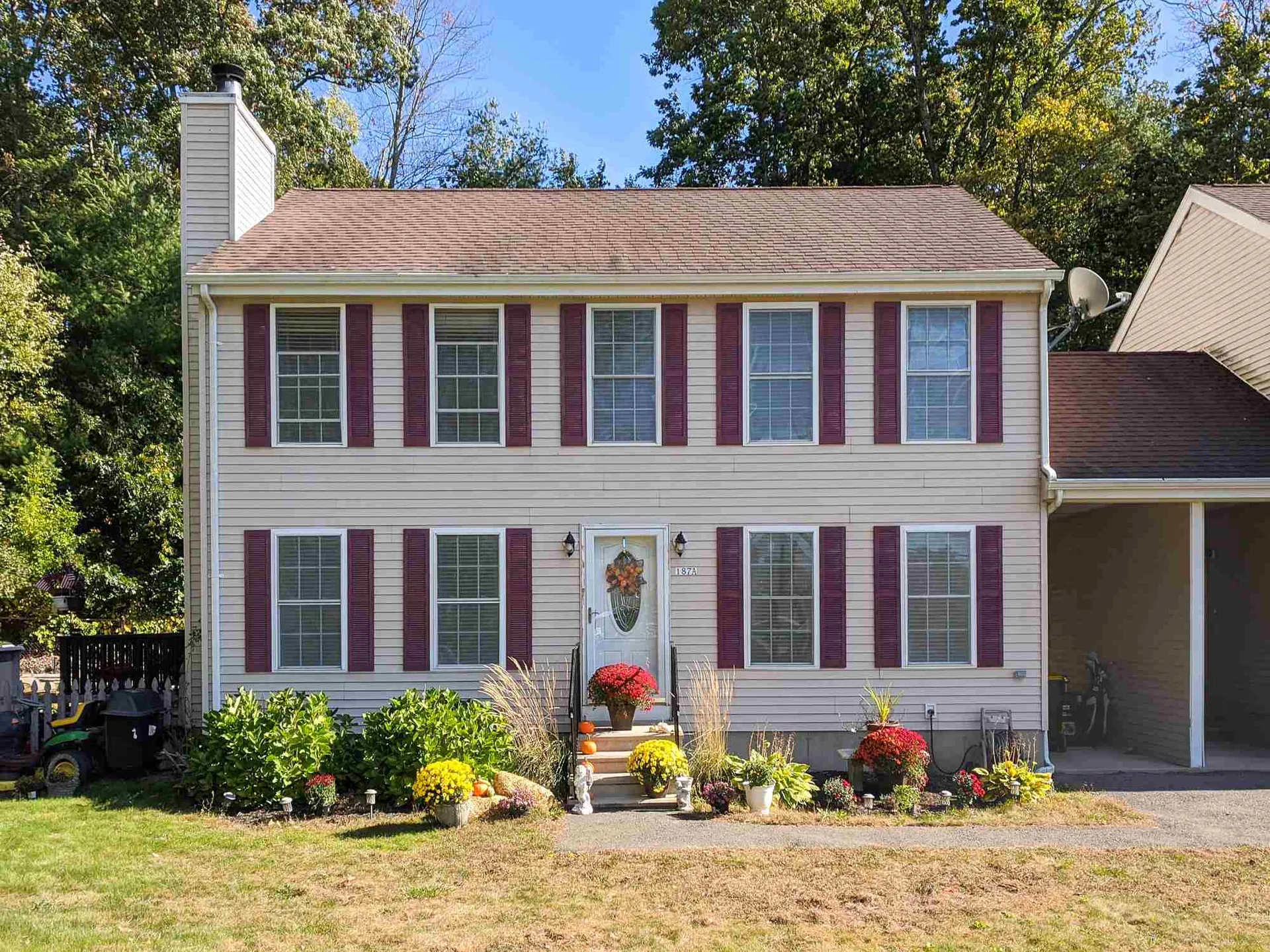 187a Robinson Road Hudson NH 03051