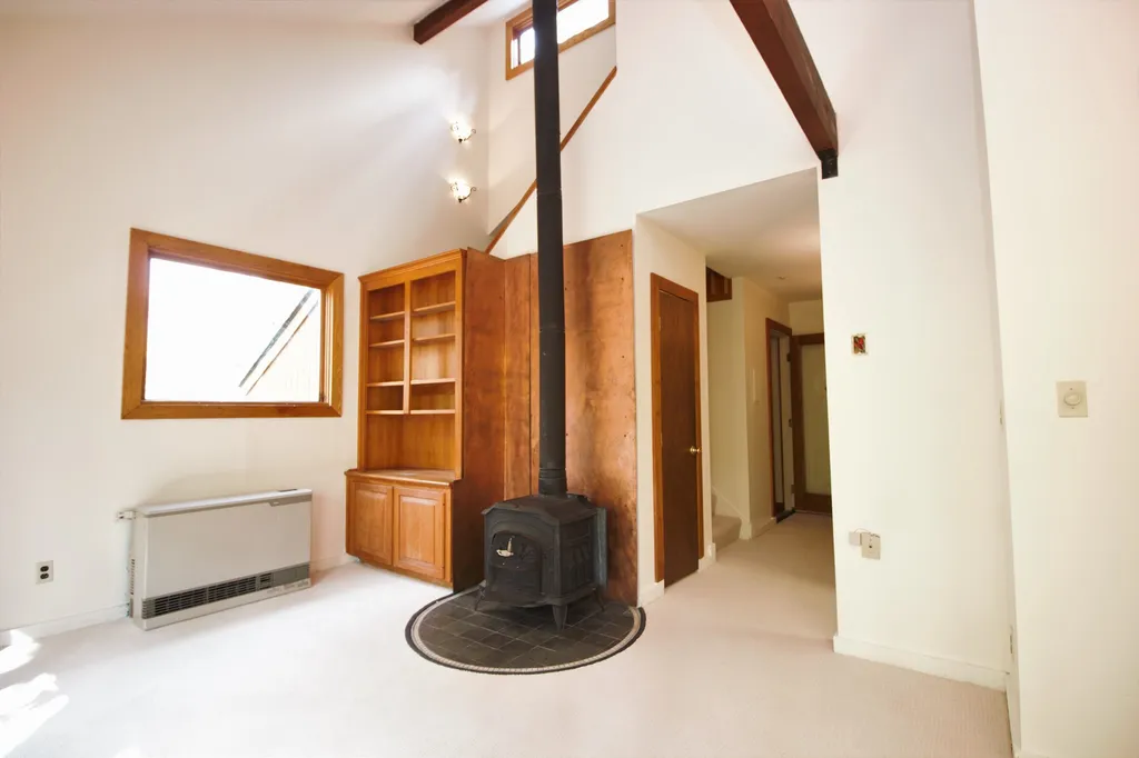 99 Sugar Run Fayston VT 05673