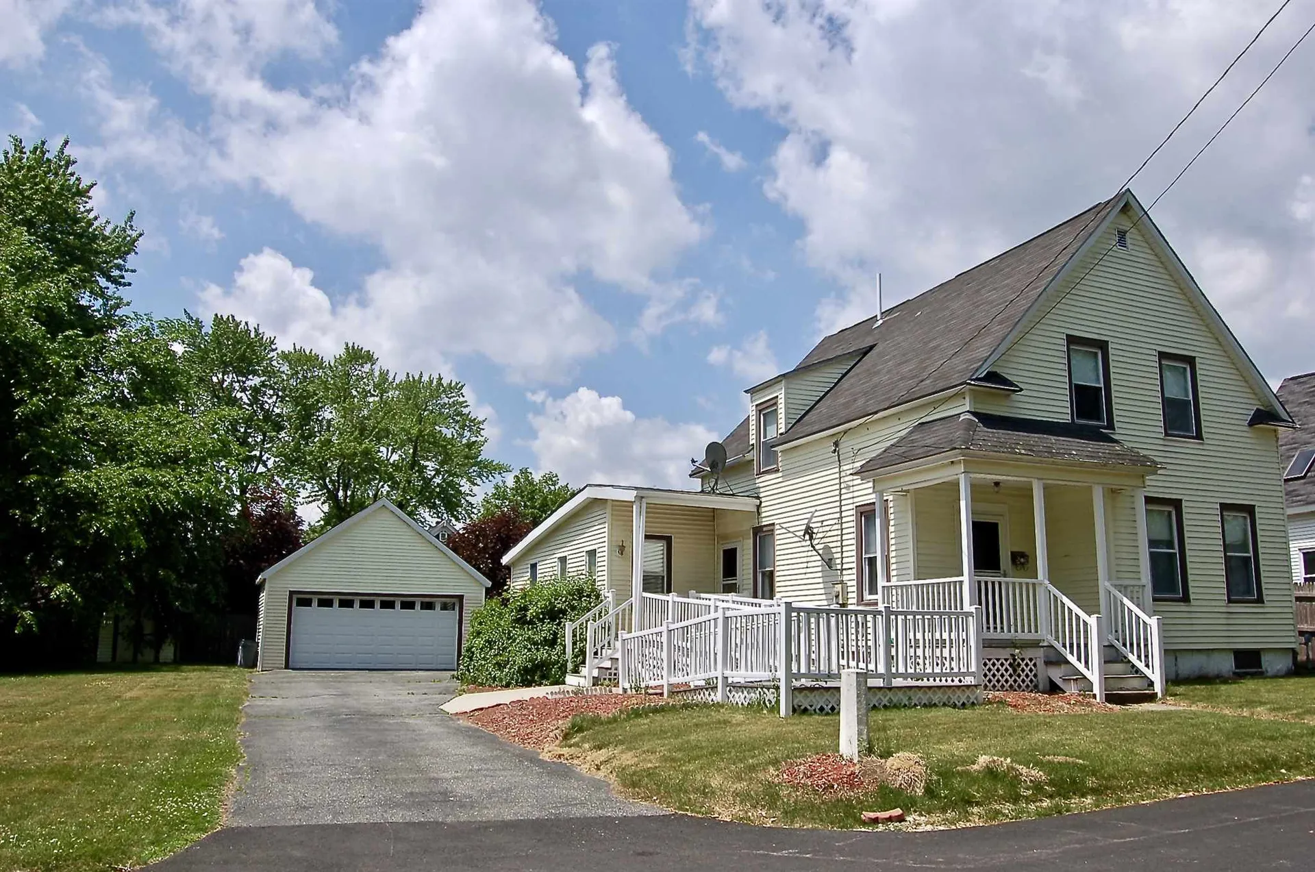 53 Monroe Street Nashua NH 03060