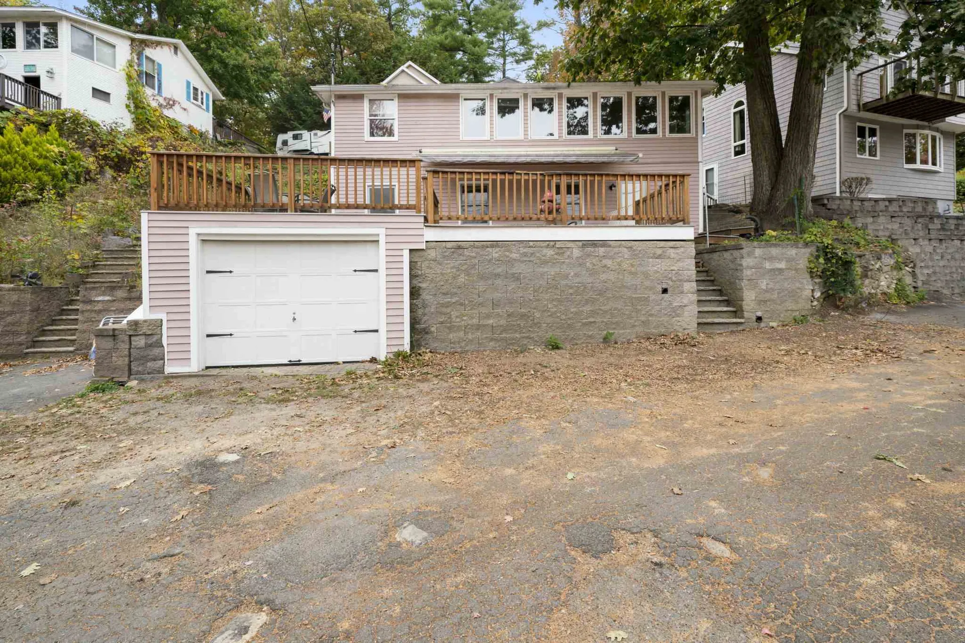 29 1st Street Windham NH 03087