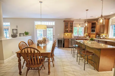 7 Misty Lane Londonderry NH 03053