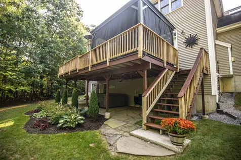 7 Misty Lane Londonderry NH 03053