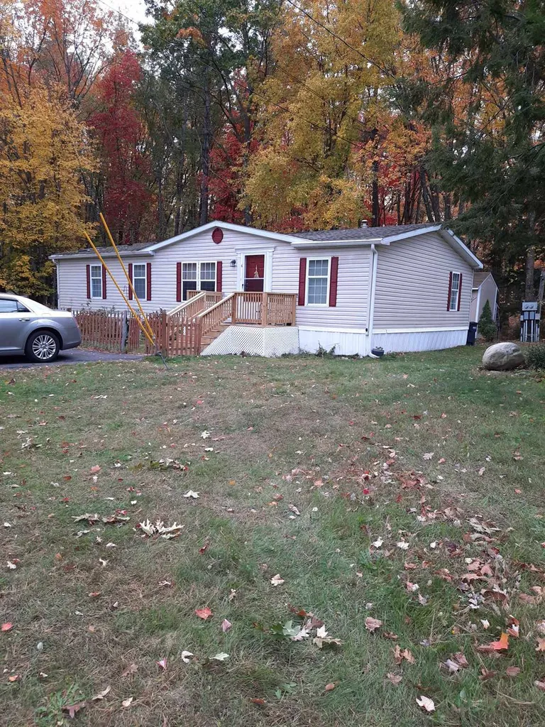 6 Roland Drive Allenstown NH 03275