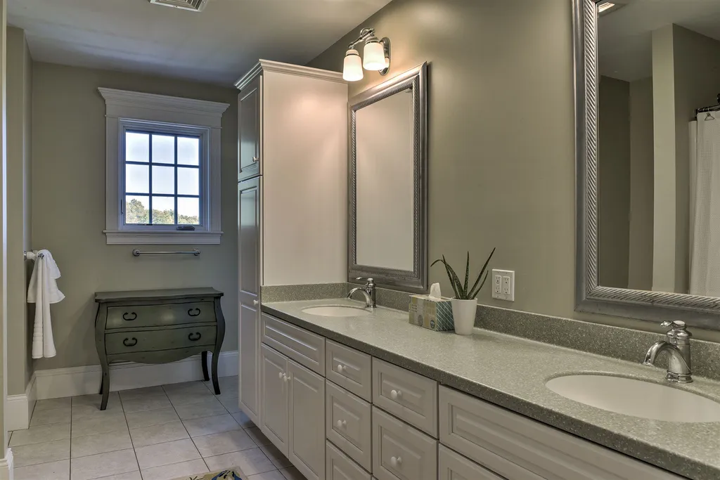 75 Bradford Road Keene NH 03431