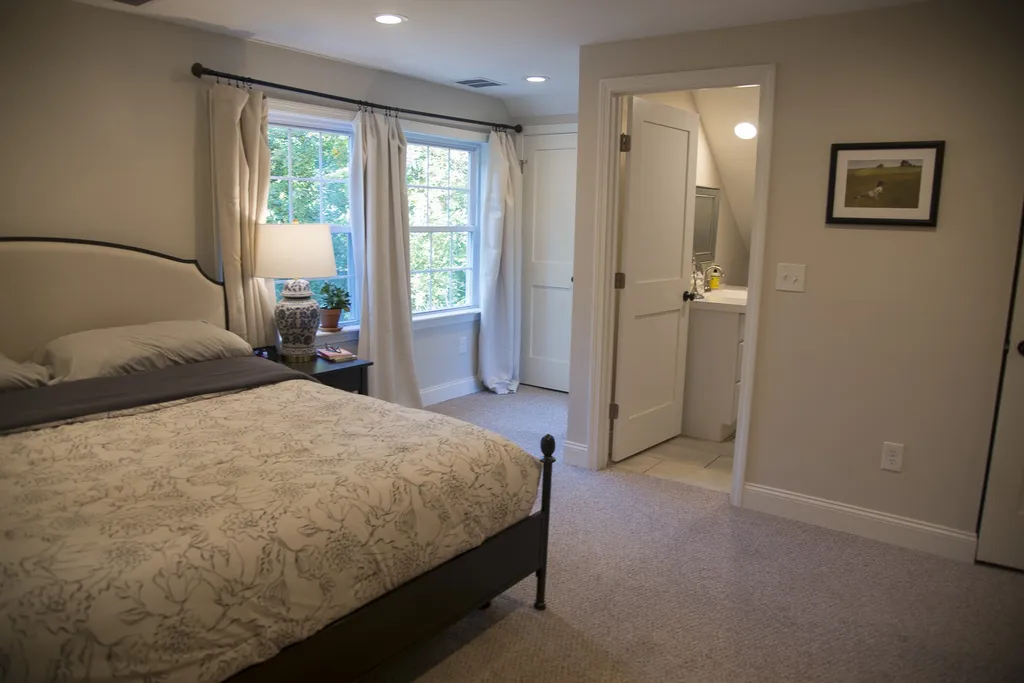 26 Exeter Road Hampton NH 03842