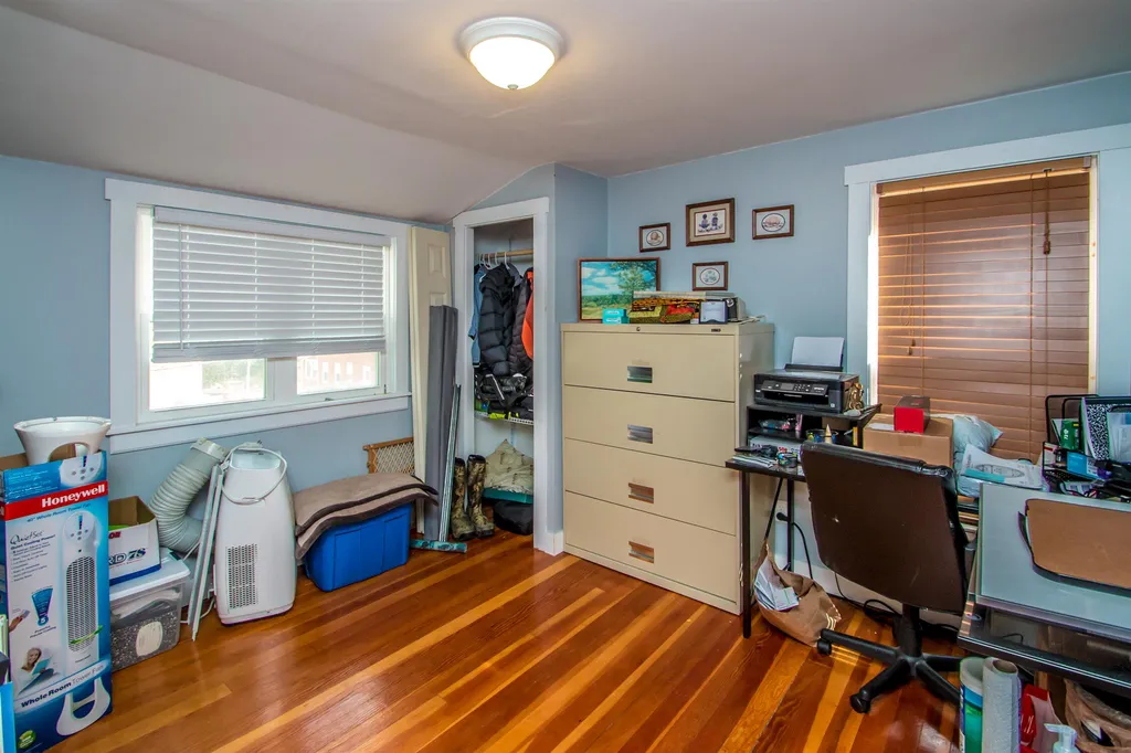 69 Portland Street Lancaster NH 03584