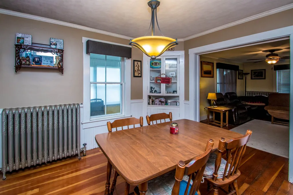 69 Portland Street Lancaster NH 03584