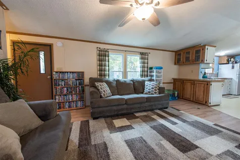 29 Duston Drive Boscawen NH 03303
