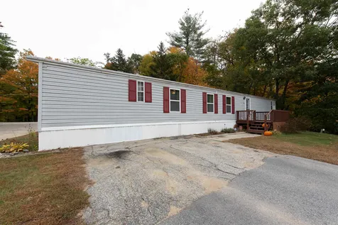 29 Duston Drive Boscawen NH 03303
