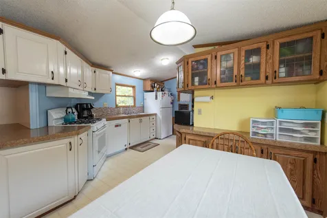 29 Duston Drive Boscawen NH 03303