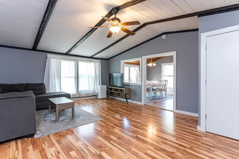 6 Penacook Circle Webster NH 03303