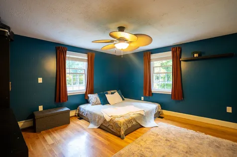 5 Pacheco Drive Salem NH 03079
