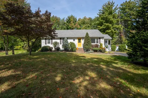 5 Pacheco Drive Salem NH 03079