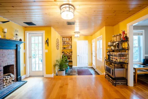 5 Pacheco Drive Salem NH 03079