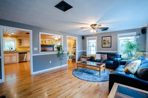 5 Pacheco Drive Salem NH 03079