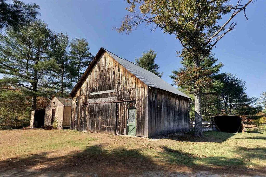 372 Us Route 4 Danbury NH 03230