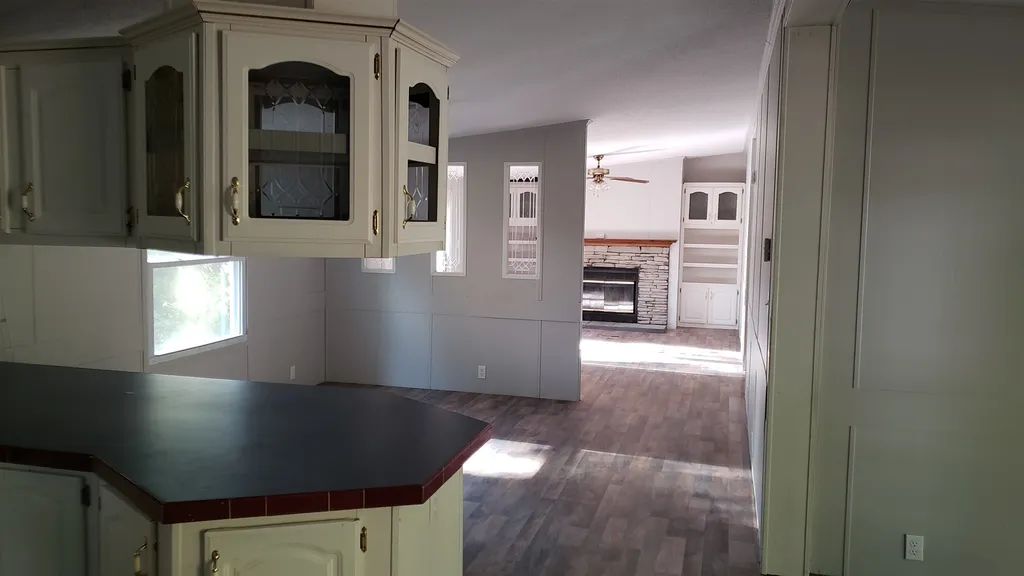 28 Estes Road Rochester NH 03839