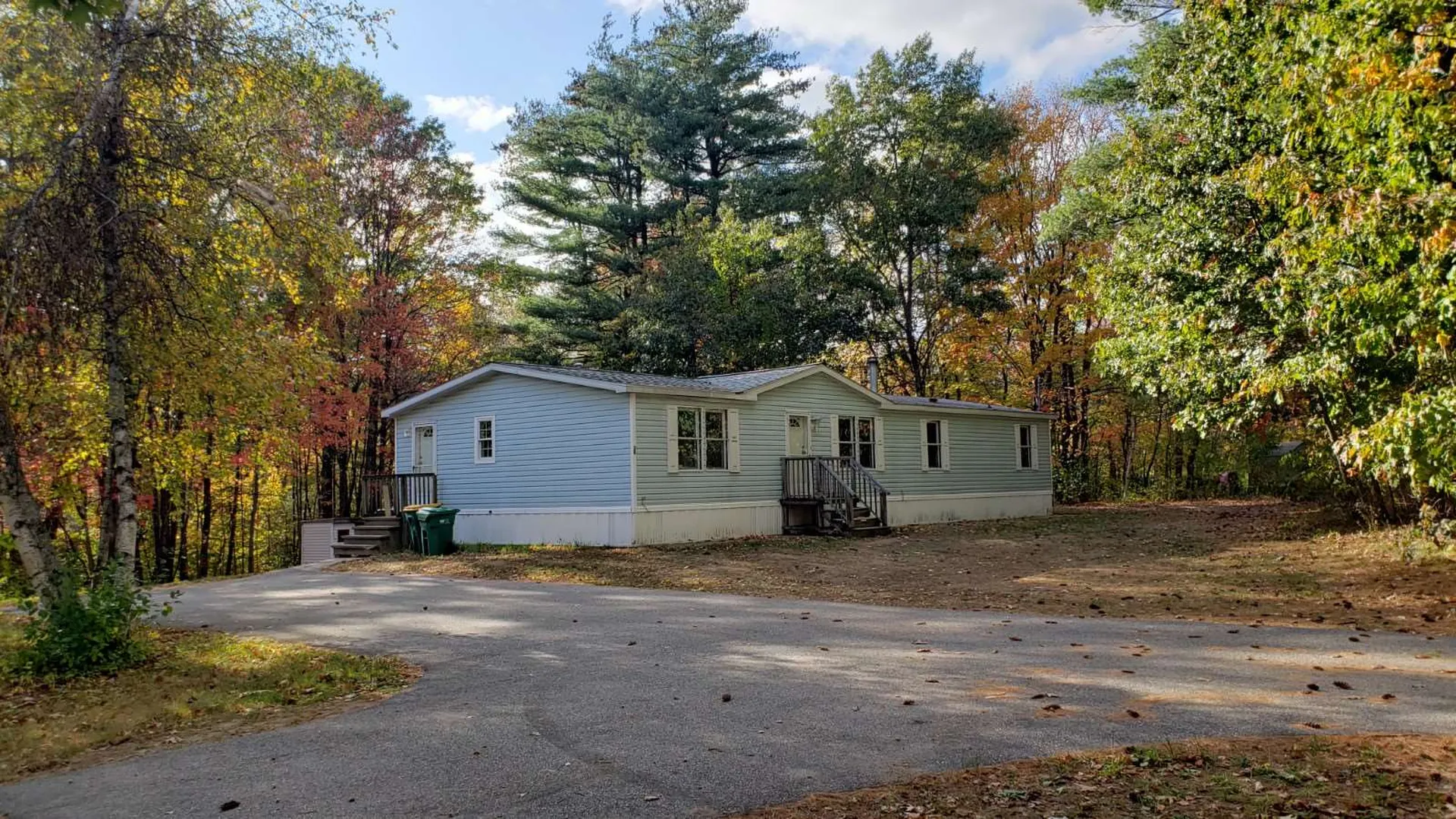 28 Estes Road Rochester NH 03839
