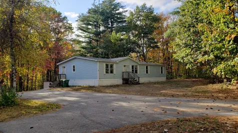 28 Estes Road Rochester NH 03839