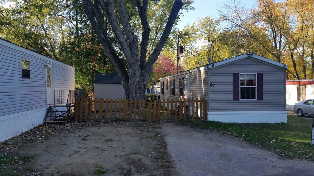 87 Fourth Street Colchester VT 05446