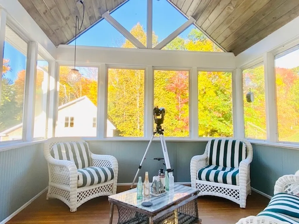 8 Parker Lane Bedford NH 03110