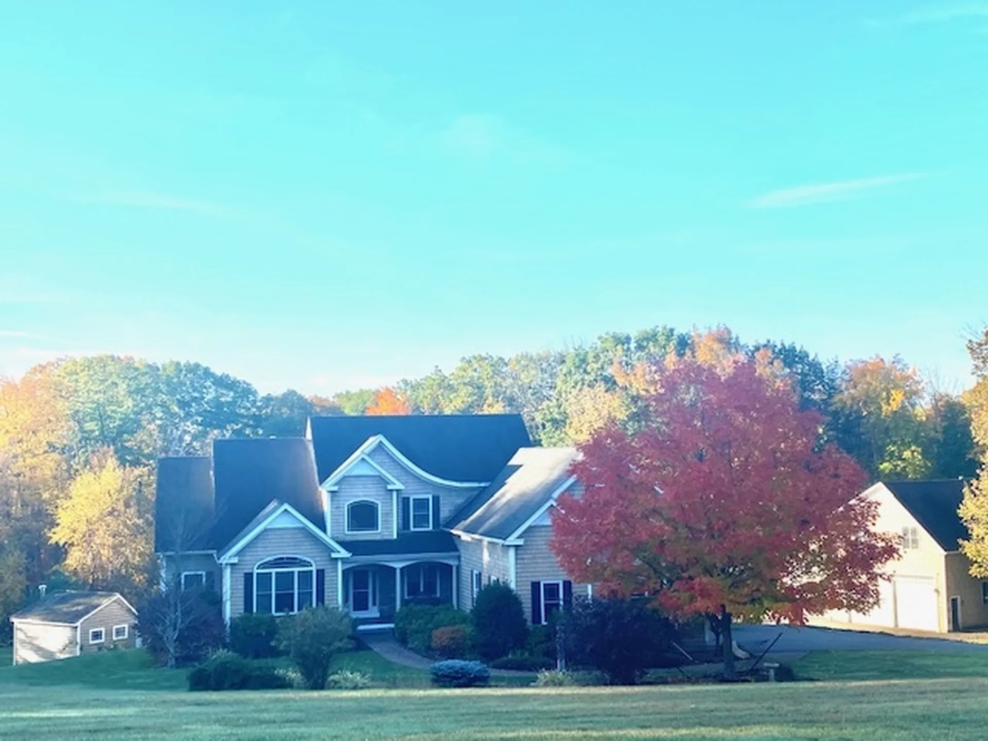 8 Parker Lane Bedford NH 03110