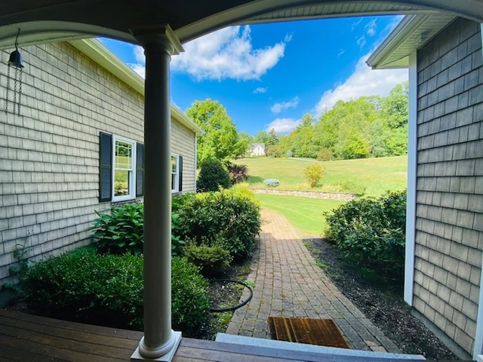 8 Parker Lane Bedford NH 03110
