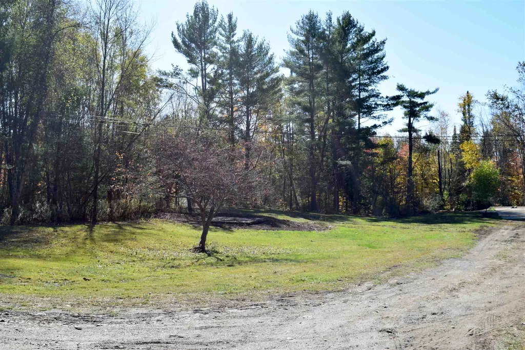 2237-2239 North Littleton Road Littleton NH 03561