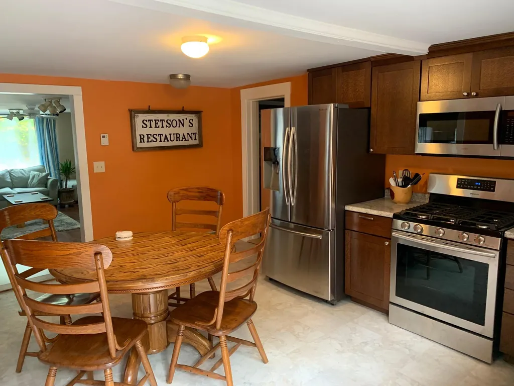 274 Edgemont Road Sunapee NH 03782