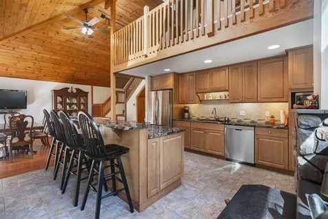 7 Cloverfield Road Newbury NH 03255