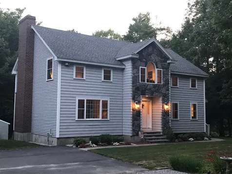 7 Cloverfield Road Newbury NH 03255