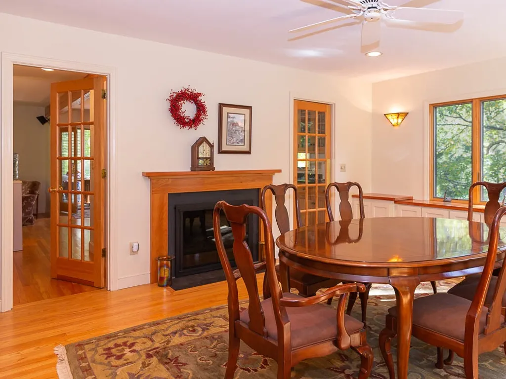 55 Mill Pond Road Durham NH 03824