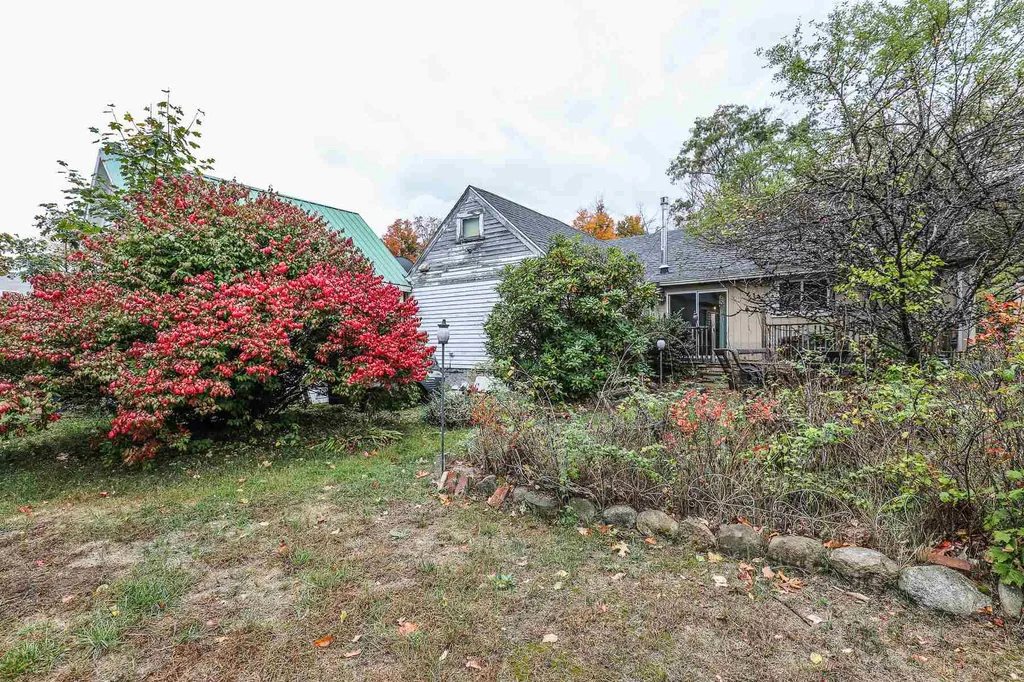33 Border Street Amherst NH 03031