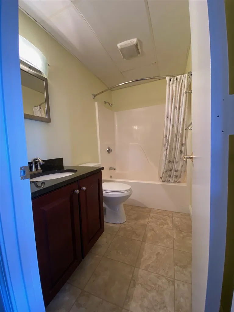 15 Mount Saint Mary's Way Hooksett NH 03106