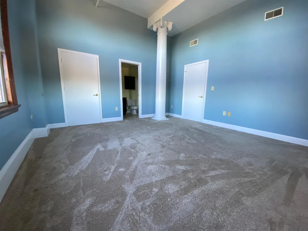 15 Mount Saint Mary's Way Hooksett NH 03106
