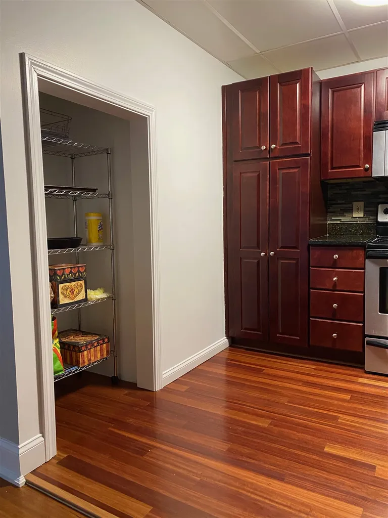 15 Mount Saint Mary's Way Hooksett NH 03106