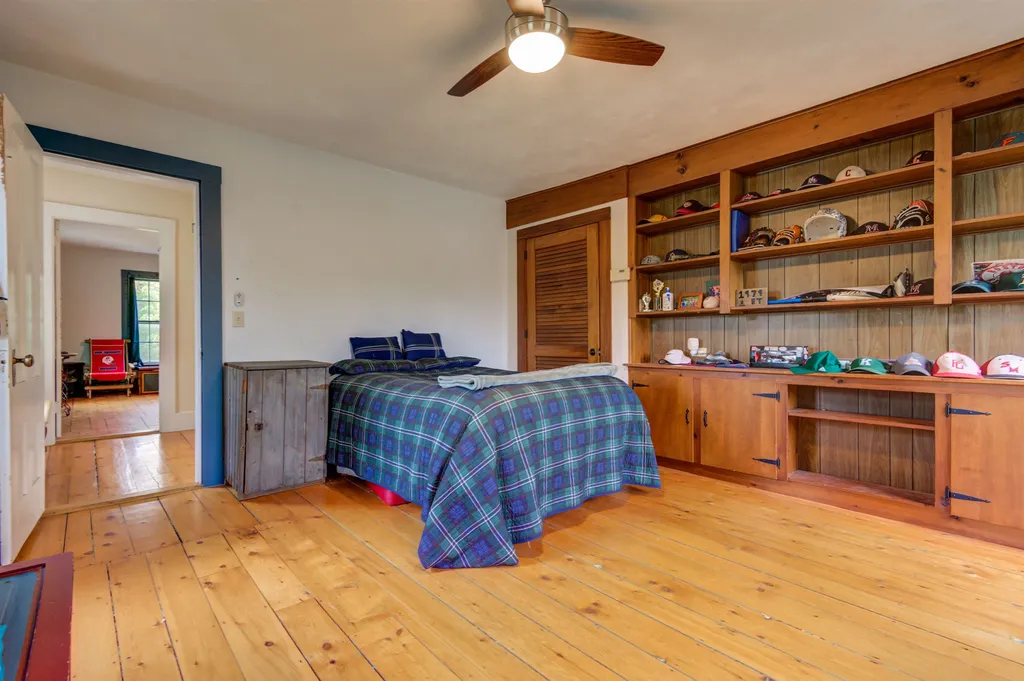 295 S Main Street Wolfeboro NH 03894