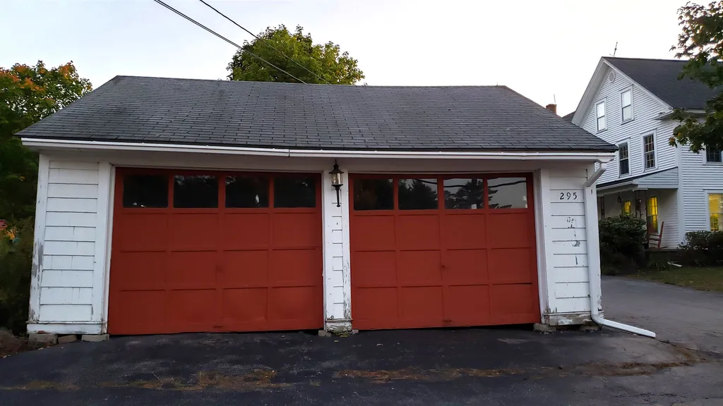 295 S Main Street Wolfeboro NH 03894