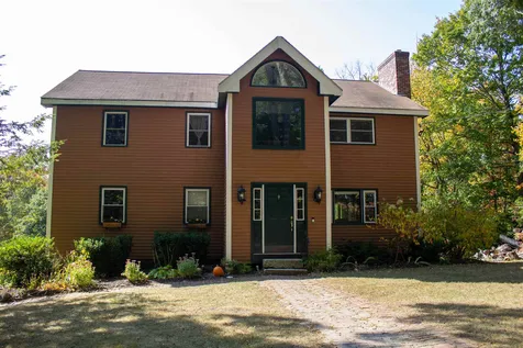 74 1/2 North Street Amherst NH 03031